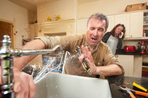 Best Sewage cleanup and water damage restoration  in Centerville, CA
